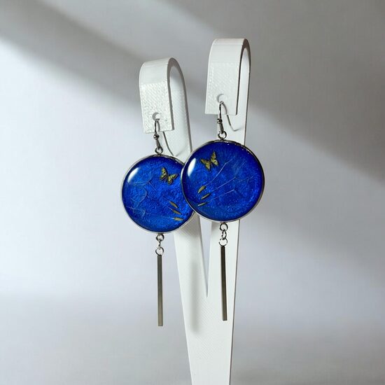 Zili auskari ar pieneņpūkām